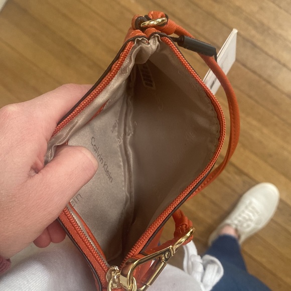 NWT Calvin Klein Clutch - Picture 2 of 2